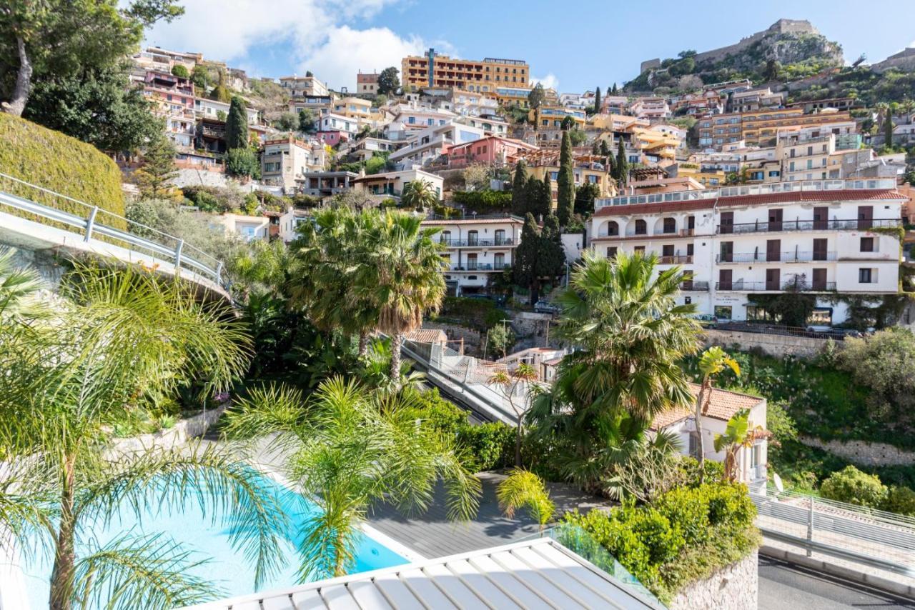 Minerva Luxury Town Center , Pool And Parking Apartment Taormina Exterior photo